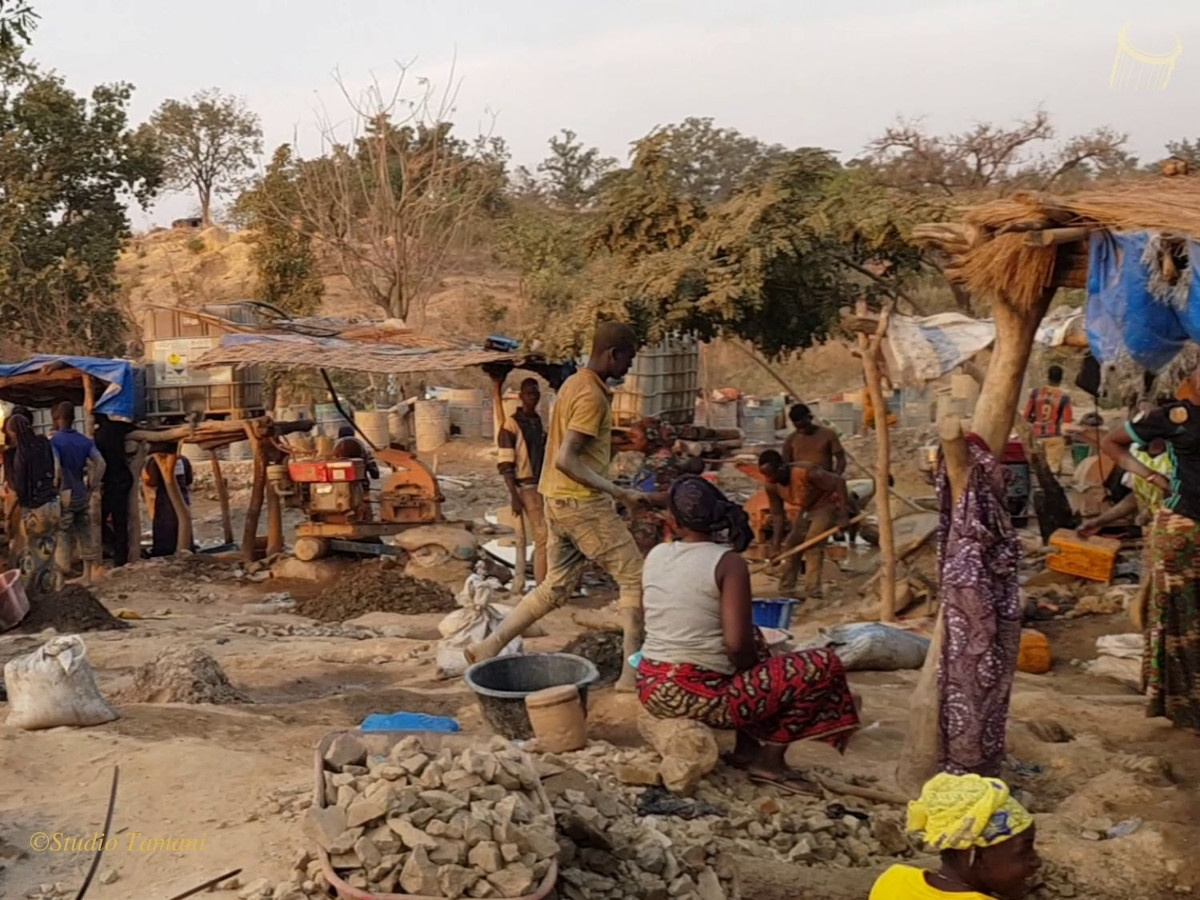 Orpaillage à Kéniéba : l’effondrement de mines artisanales fait 19 morts