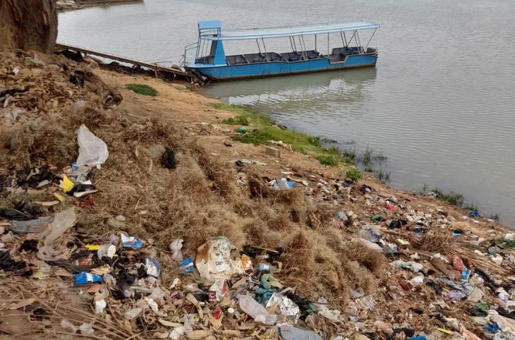 « Magazine parlons de l’environnement » : Fleuve Niger, cours d'eau ou dépotoir ?