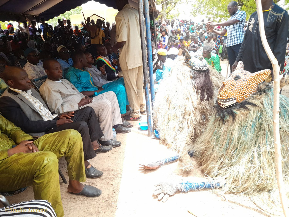Des cotonculteurs de Yorosso célèbrent la réussite de la campagne cotonnière