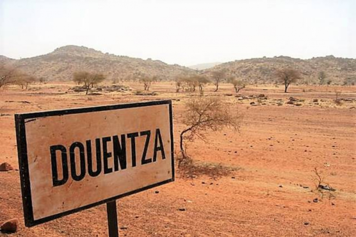 « Levée du blocus » entre Boni et Douentza, « suite à des négociations »