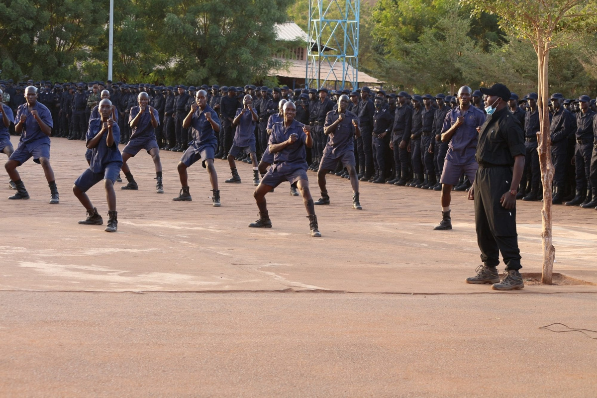 « Non, il n’y a pas eu 200 cas d’abandon au service militaire à Bapho »