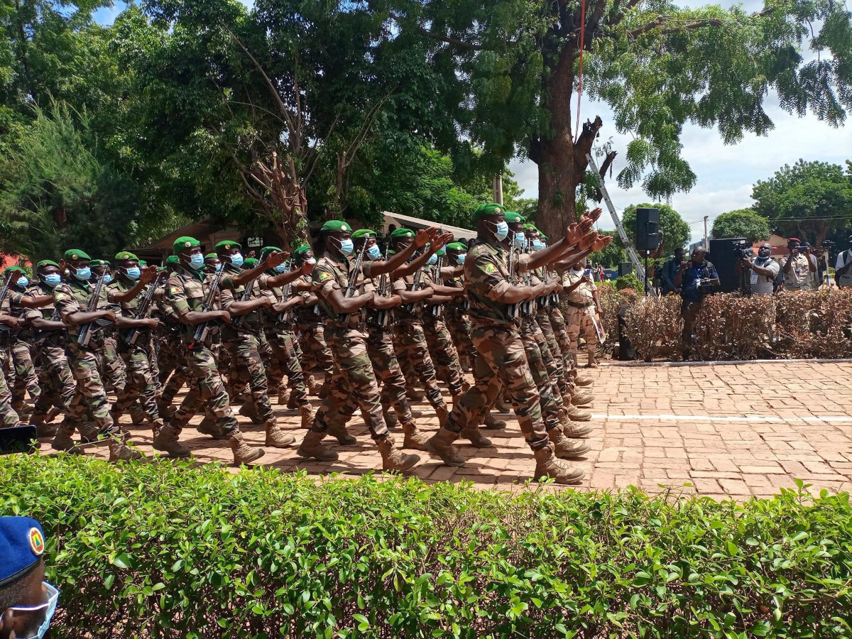 22 septembre : des maliens satisfaits après le défilé militaire