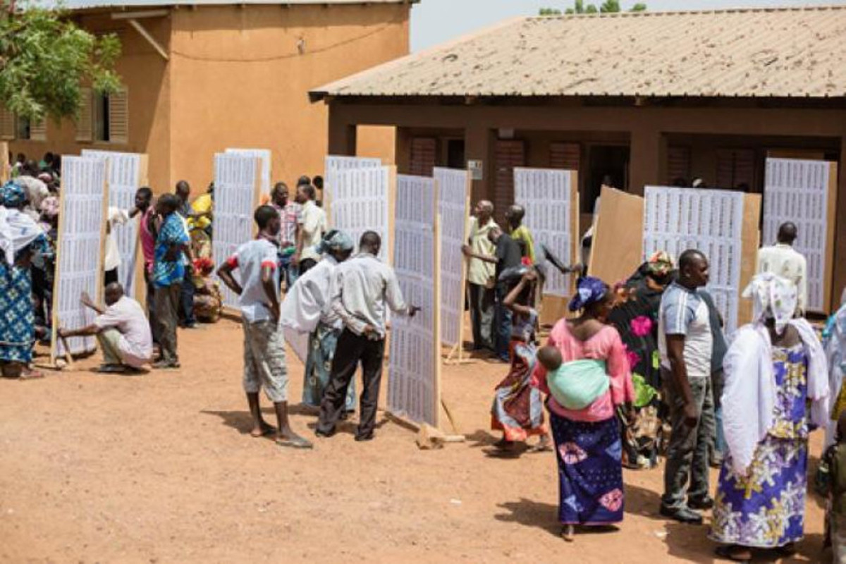 <strong>Faible affluence dans les centres de révision des listes électorales à Bourem</strong>