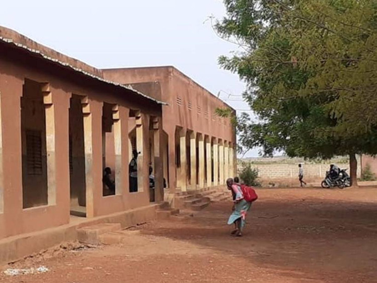 <strong>Bafoulabé : « effectif pléthorique » à l’école publique d’Oualia</strong>