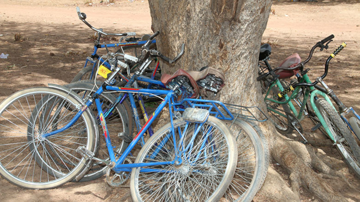 <strong>Kadiolo : près de 200 écolières reçoivent des vélos</strong>