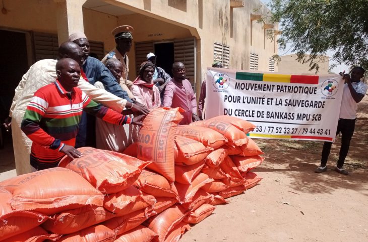 <strong>Remise de vivres aux ménages victimes de l'attaque de Kanibonzon</strong>