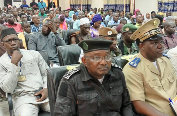 Kayes : le projet de constitution expliqué aux acteurs de l'école