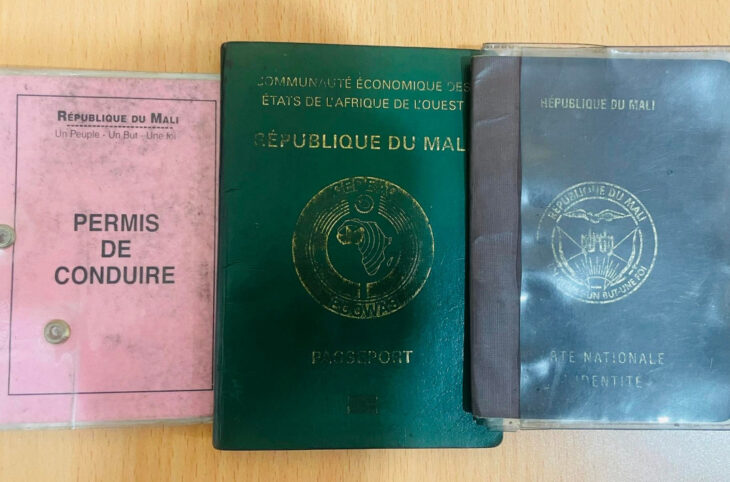 Référendum : l'utilisation d'autres documents pour le vote inquiète des partis