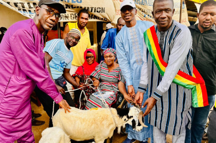 Kayes : des moutons offerts aux personnes en situation de handicap