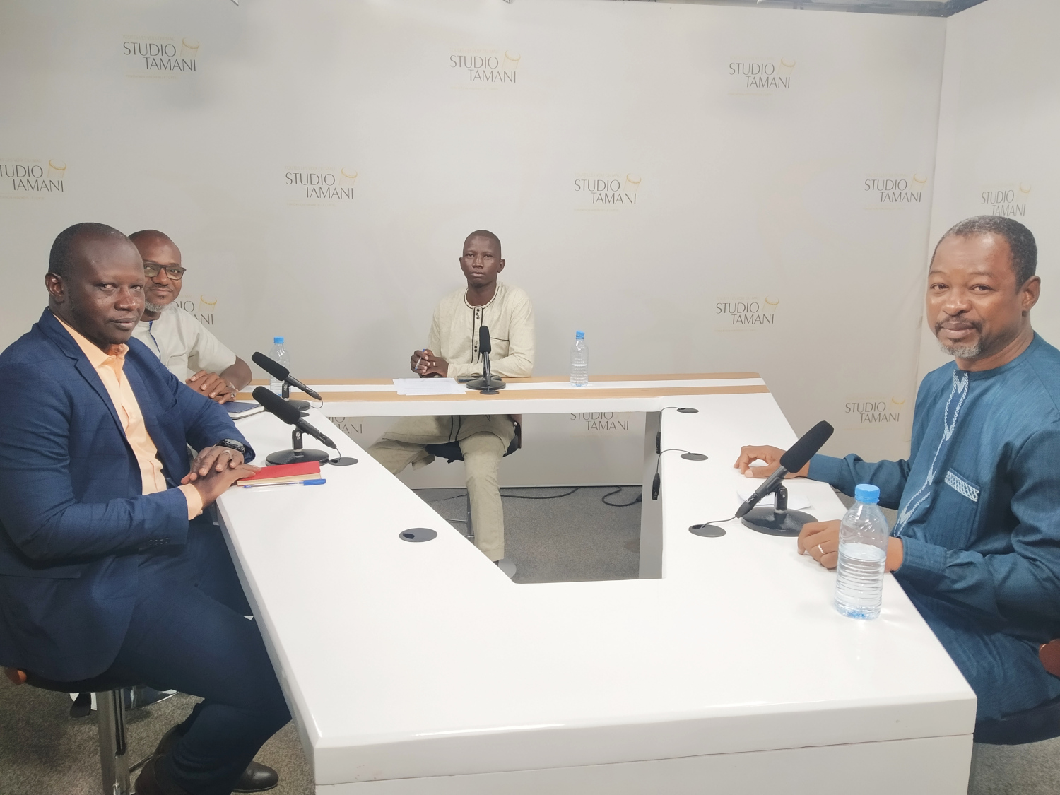 4e république : quels enjeux et défis ?