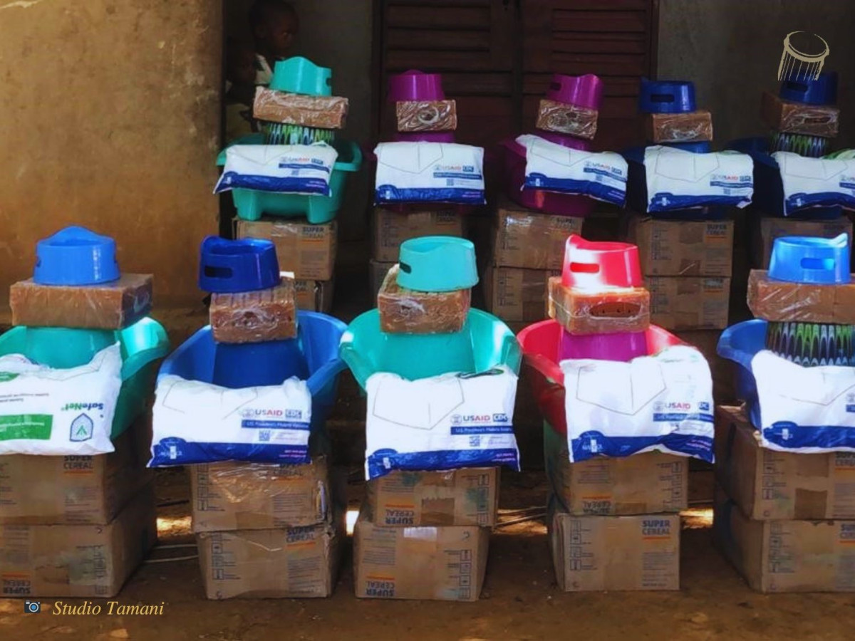 Bafoulabé : don de kits hygiéniques pour les femmes qui ont bien suivi l’allaitement maternel