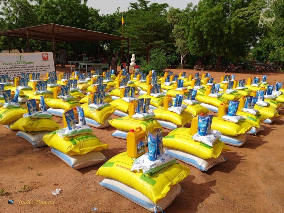 Des kits alimentaires remis à des personnes vulnérables à Koulikoro