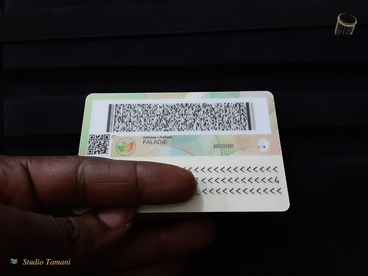 San : démarrage de la distribution des cartes biométriques