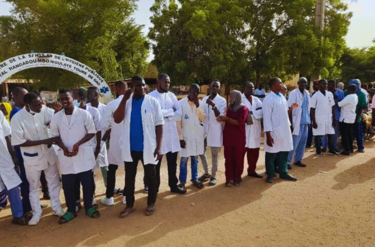 Sit-in devant l’hôpital de Gao contre le manque d'électricité
