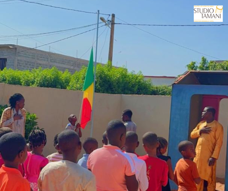 La montée des couleurs, « valeur patriotique à préserver dans les écoles »