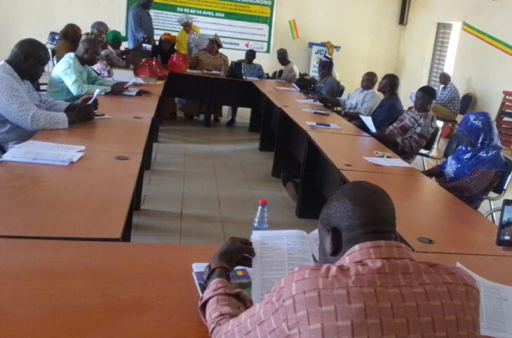 À Banamba, les acteurs ruraux réfléchissent sur leurs droits économiques