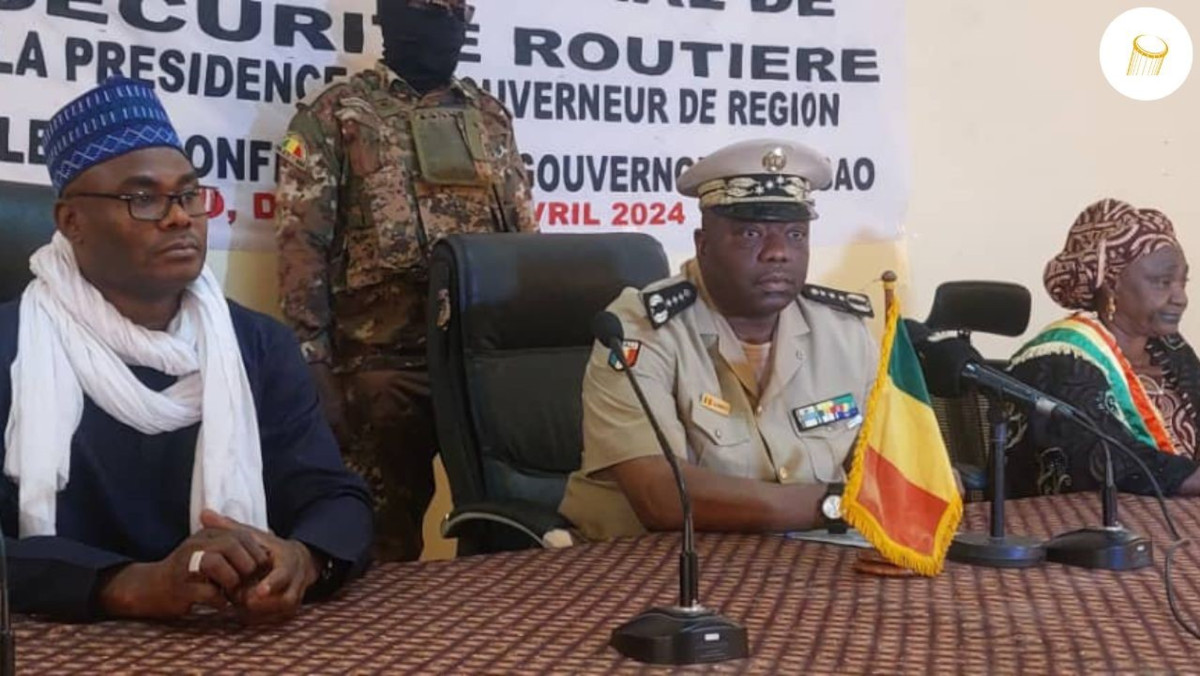 Des agents de la sécurité routière formés sur la régulation de la circulation