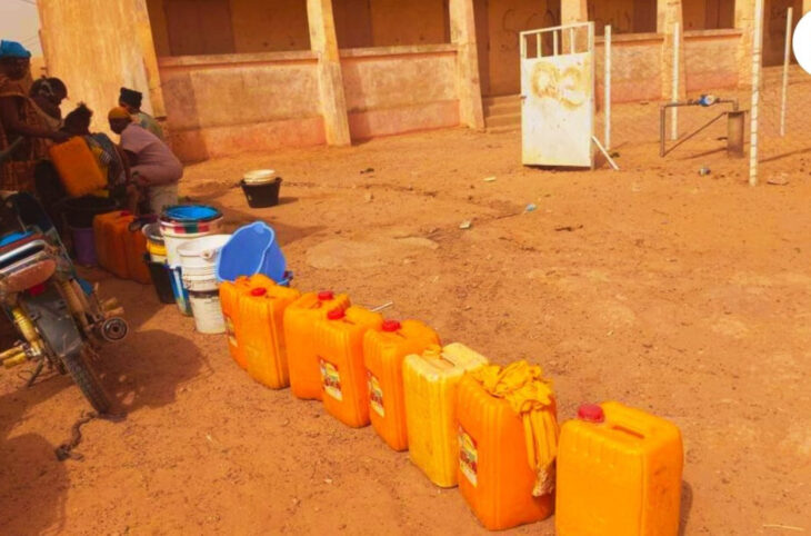 Le gouvernement étudie des solutions face à la crise de l'eau