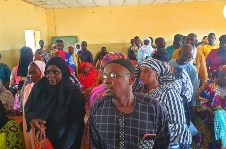 Les cours suspendus à Diré