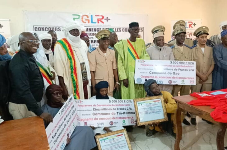 Les lauréats du concours de transparence reçoivent leurs prix à Gao