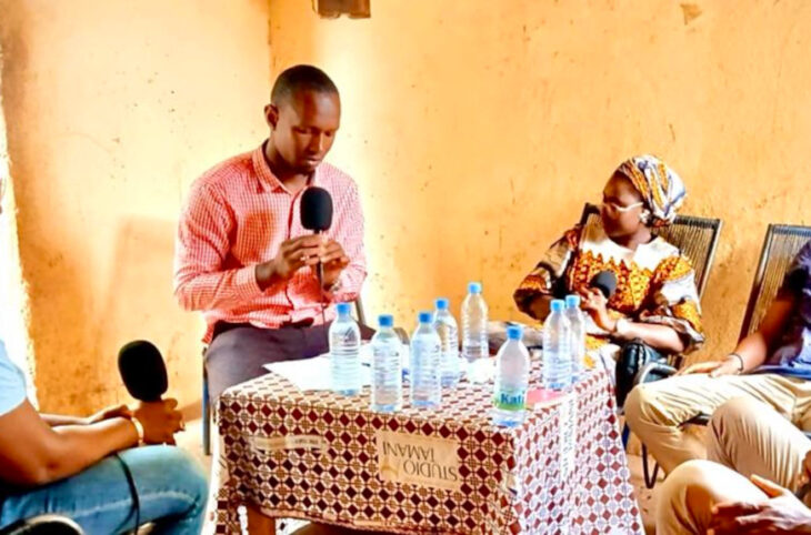 Vie de couple : comment les jeunes font-ils pour garder leur partenaire?