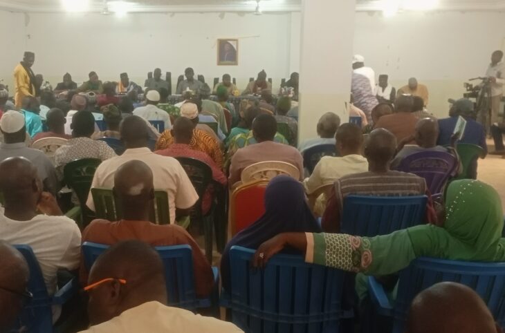 Échange entre le Président de l'Office du Niger et les paysans