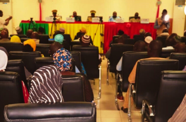 À Koulikoro, le fonctionnement du service des impôts expliqué aux commerçants