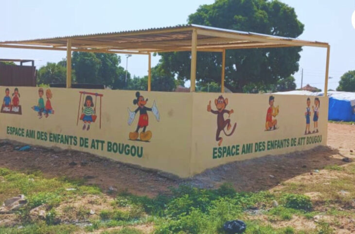 Des aires de jeux créées pour des enfants déplacés