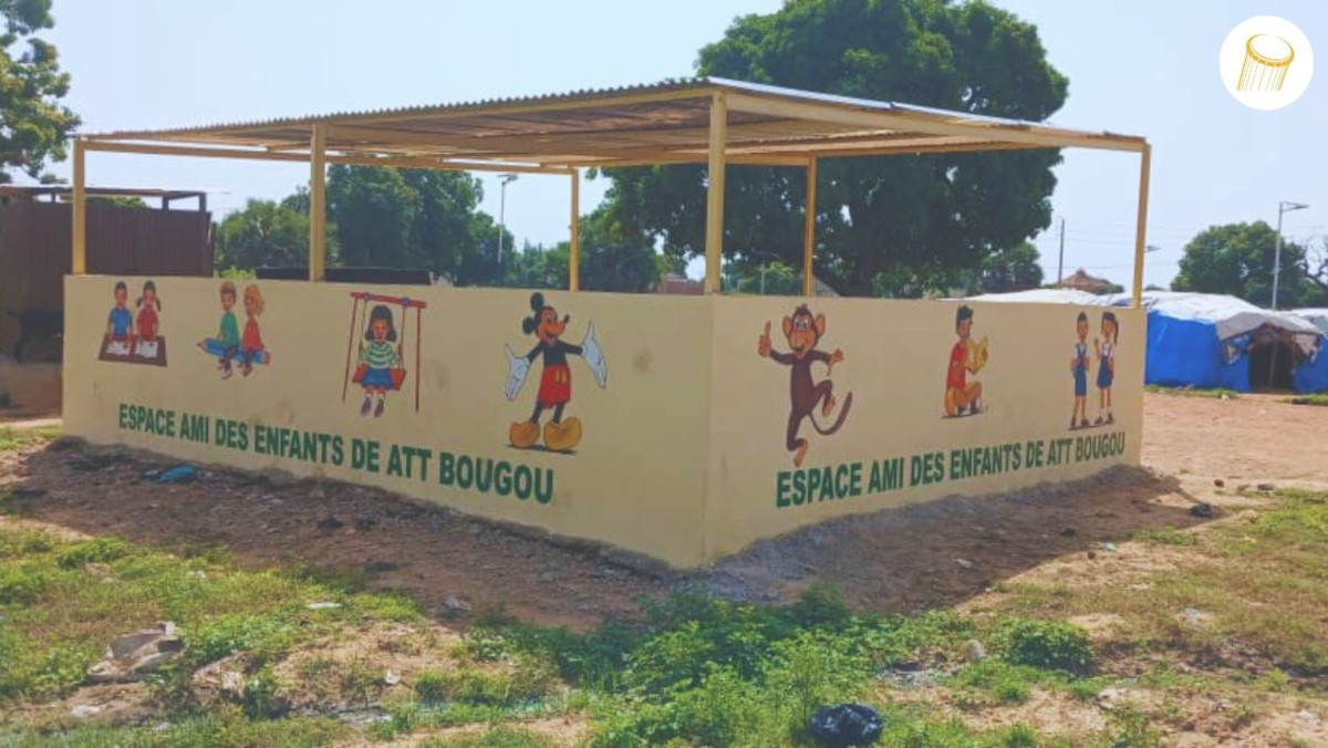 Des aires de jeux créées pour des enfants déplacés