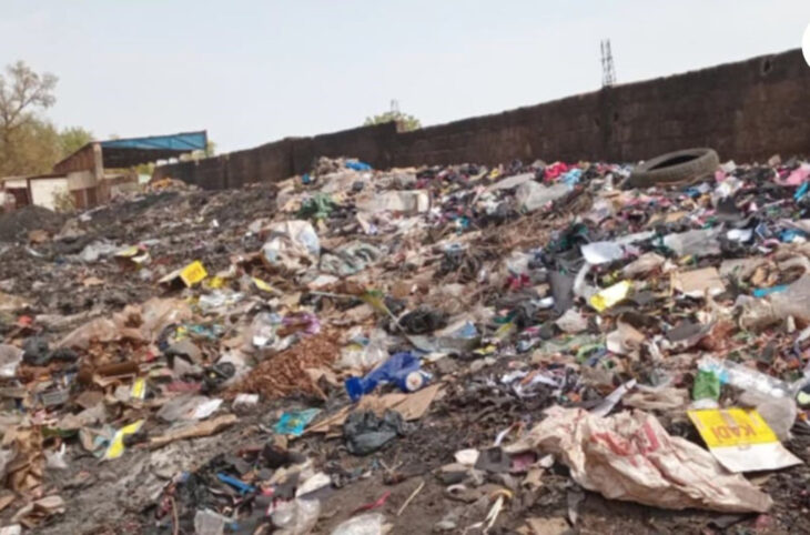 La gestion des déchets solides autour du stade de Kita, un défi majeur