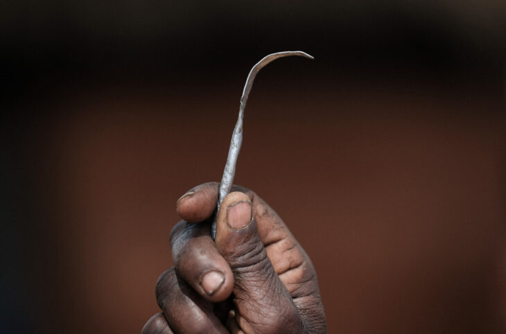 Mutilations génitales féminines: au Mali, des ONG offrent une chance de réparation aux victimes