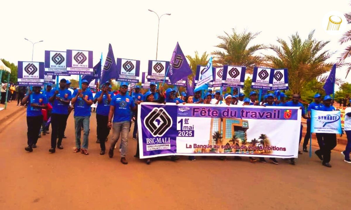 1er mai : les travailleurs maliens défilent pour la paix et de meilleures conditions