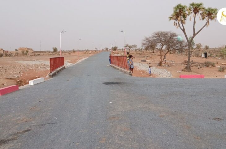 Inauguration de la route bitumée du village d'Awoyni