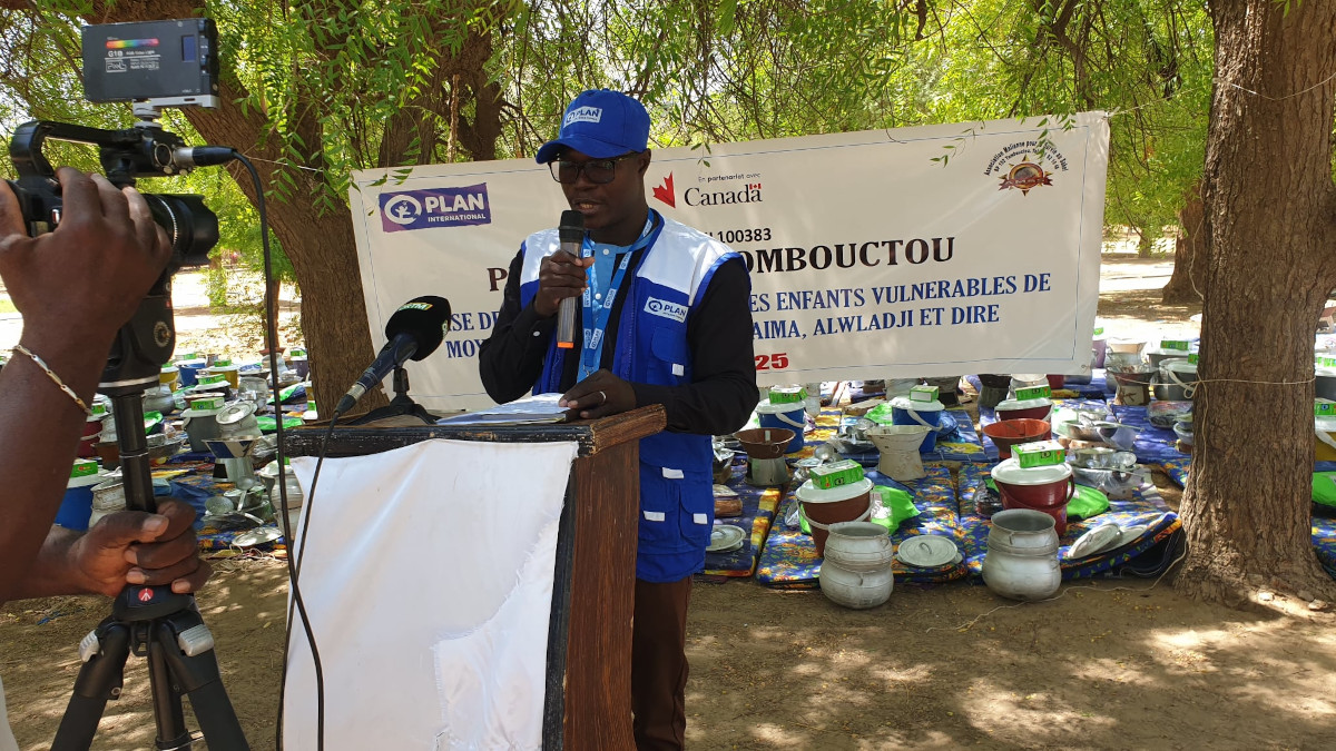 Distribution de 100 kits NFI aux enfants vulnérables à Diré