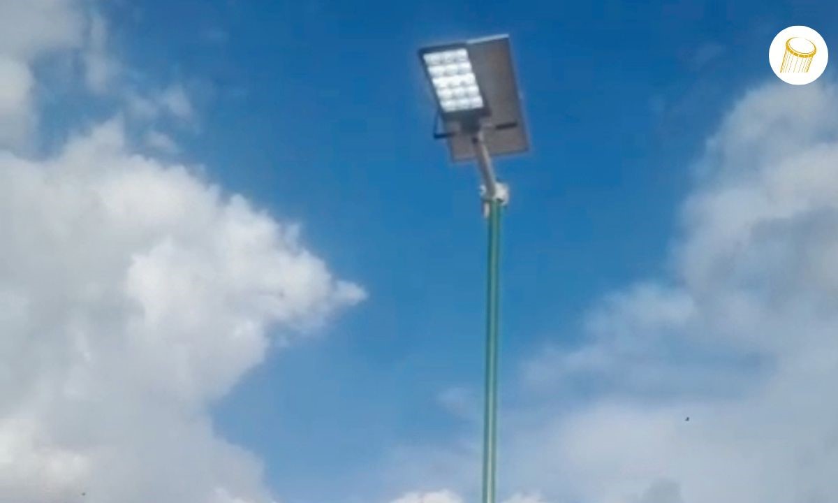 La ville de Yorosso bénéficie désormais de l’éclairage public