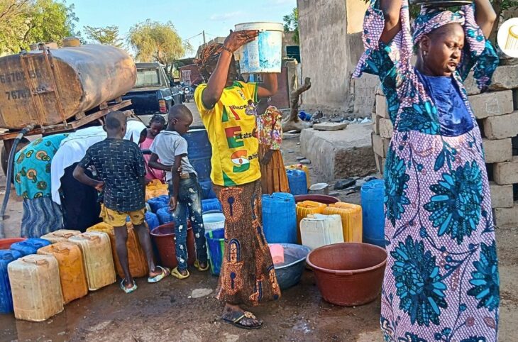 Distribution de l'eau dans la ville de Nioro