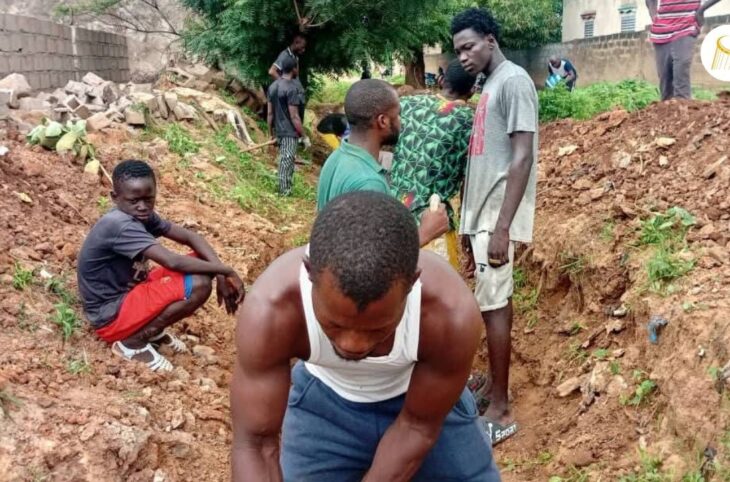À Ouallia et Mahina-Diallola, la jeunesse anticipe les dégâts des pluies