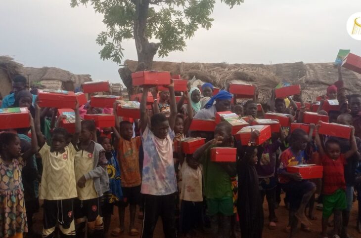 Remise de cadeaux à une centaine d’enfants déplacés à Macina