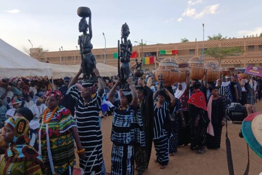 Mali : quand la culture redonne espoir aux personnes déplacées internes