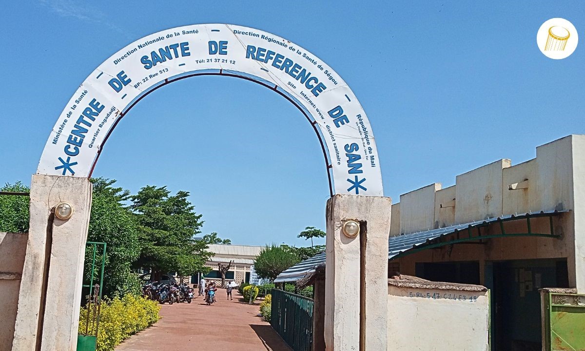 Hôpitaux du Mali : la commission santé du CNT dénonce des violations de texte, l’Ordre des médecins réfute