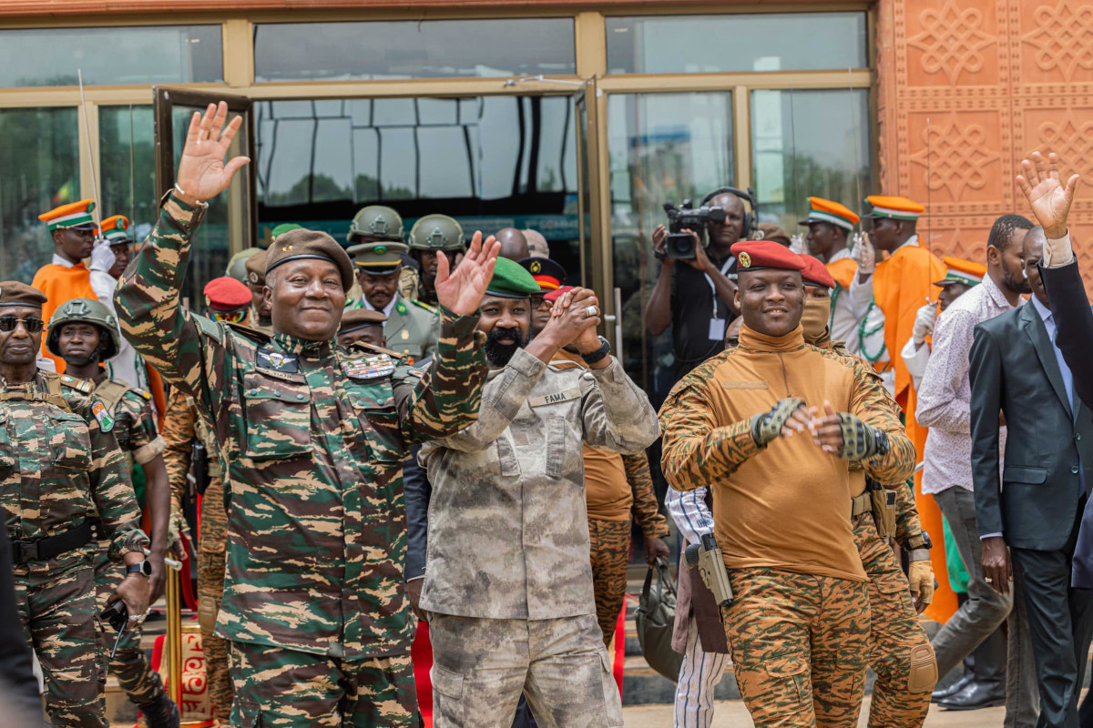 Les Maliens divisés sur le retrait de l’AES de la CPI