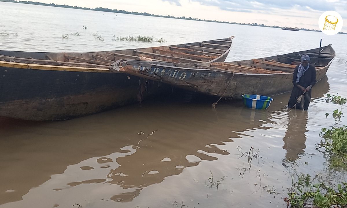 La montée des eaux du fleuve inquiète les pêcheurs à Ségou