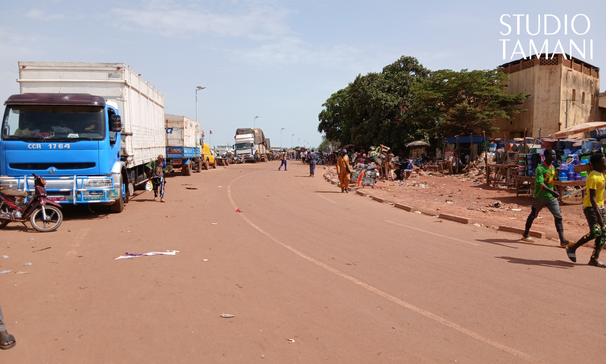  Mopti plongée dans le noir depuis quatre jours