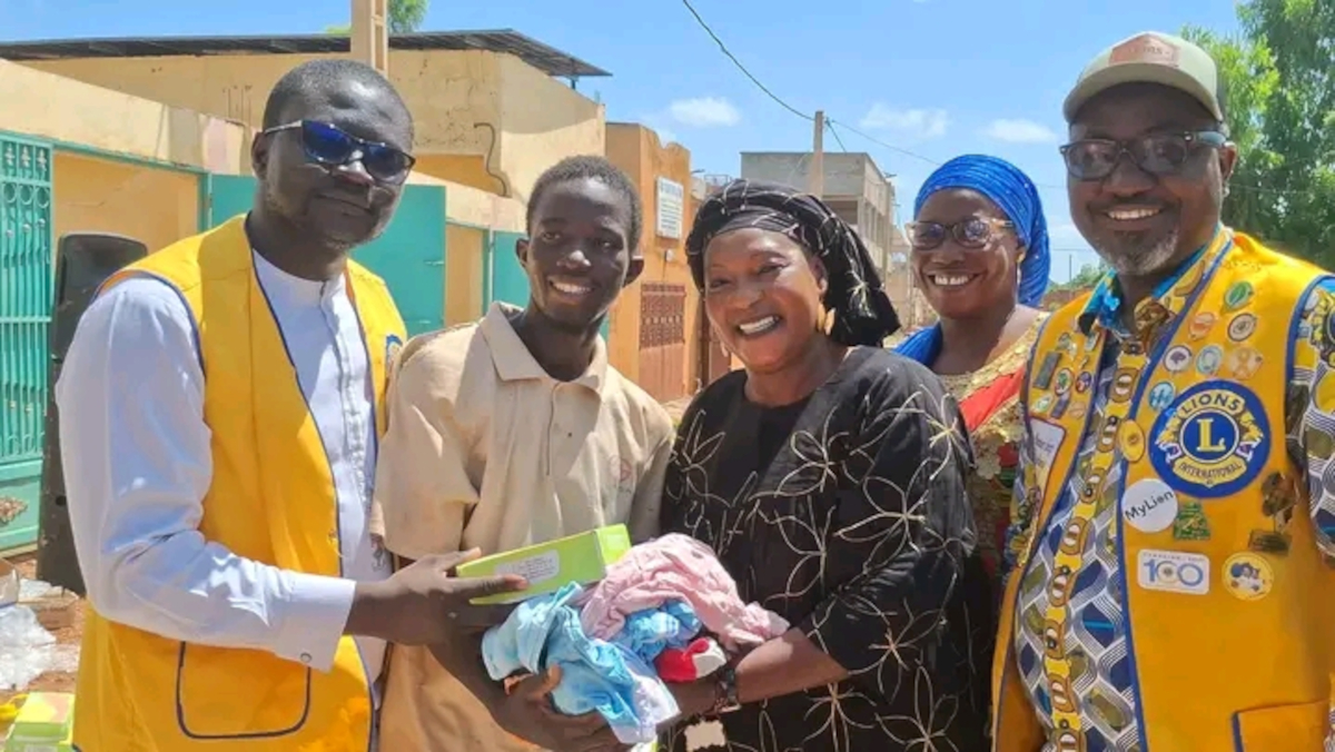 Koutiala : don de vivres aux victimes des inondations