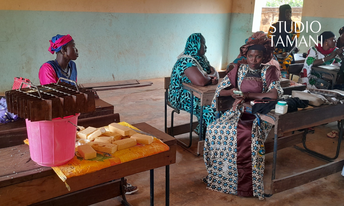 Yorosso : des femmes formées à la fabrication de savons et produits cosmétiques