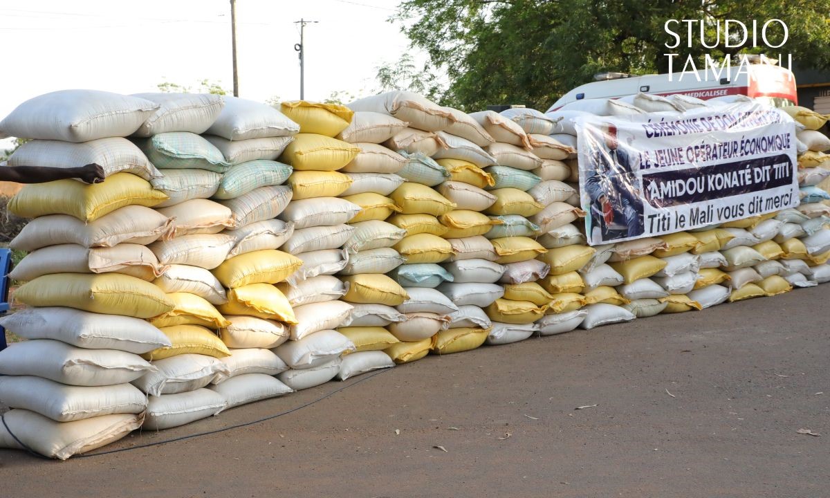 Koulikoro : distribution de vivres aux ménages démunis