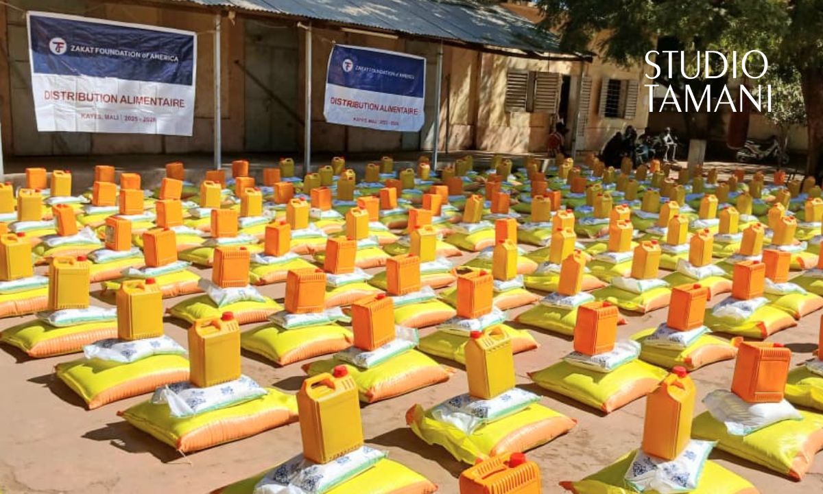 Distribution de kits alimentaires à Kayes