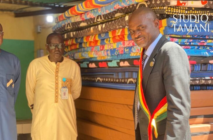 Remise de matelas au CSREF de Sikasso