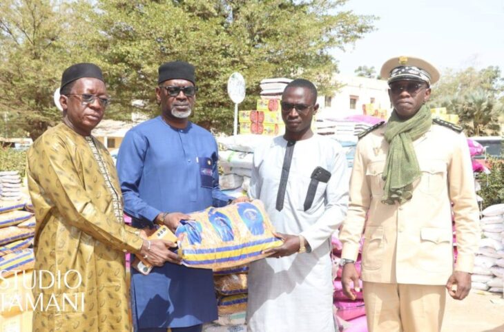 Koulikoro : des kits alimentaires remis aux veuves de militaires