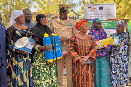 Des équipements remis aux femmes maraîchères de Kayes et Nioro